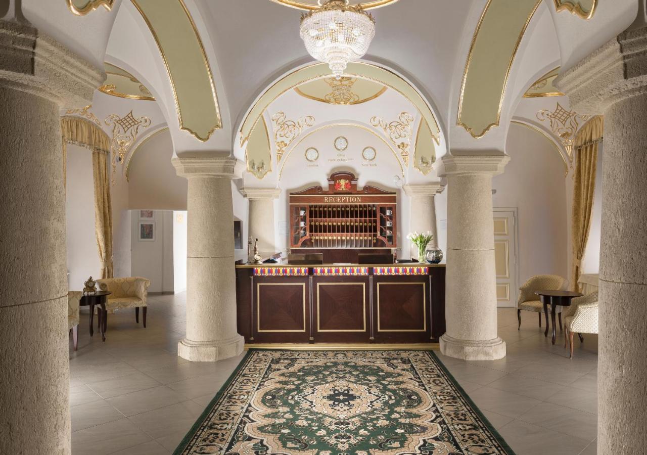 Hotel Gino Park Palace Považská Bystrica 외부 사진