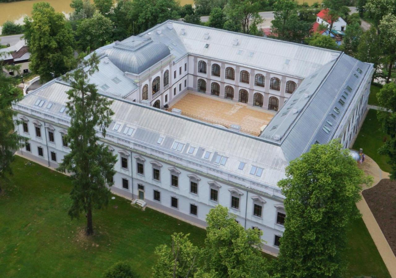 Hotel Gino Park Palace Považská Bystrica 외부 사진
