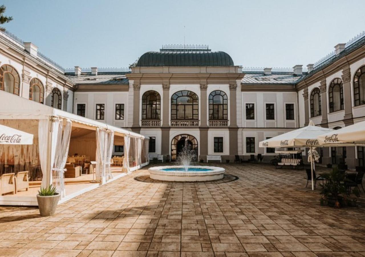 Hotel Gino Park Palace Považská Bystrica 외부 사진